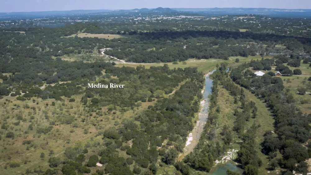 734 Salt Grass Trail Trail Bandera, TX 78003