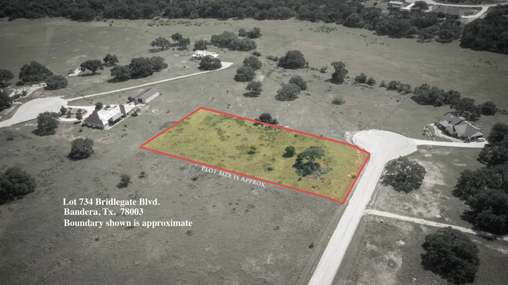 734 Salt Grass Trail Trail Bandera, TX 78003