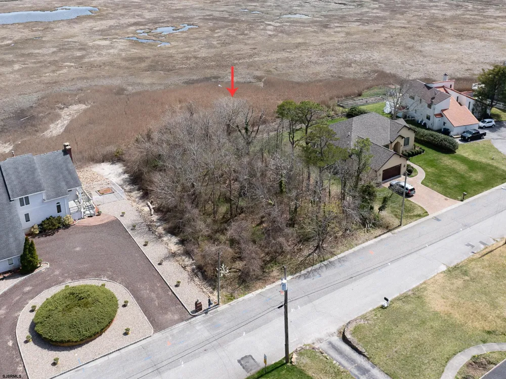 406 Burning Tree Blvd Absecon, NJ 08201