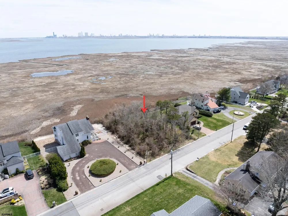 406 Burning Tree Blvd Absecon, NJ 08201