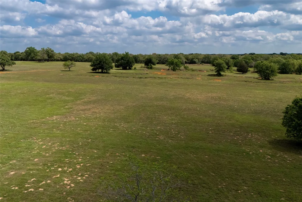 3011 County Road 314 Rockdale, TX 76567