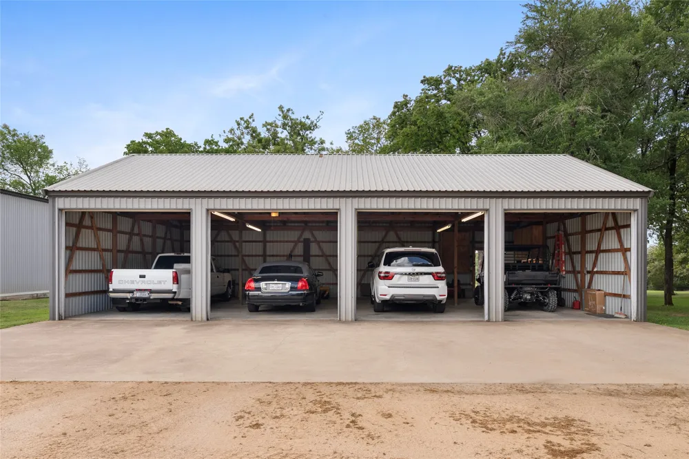 3011 County Road 314 Rockdale, TX 76567