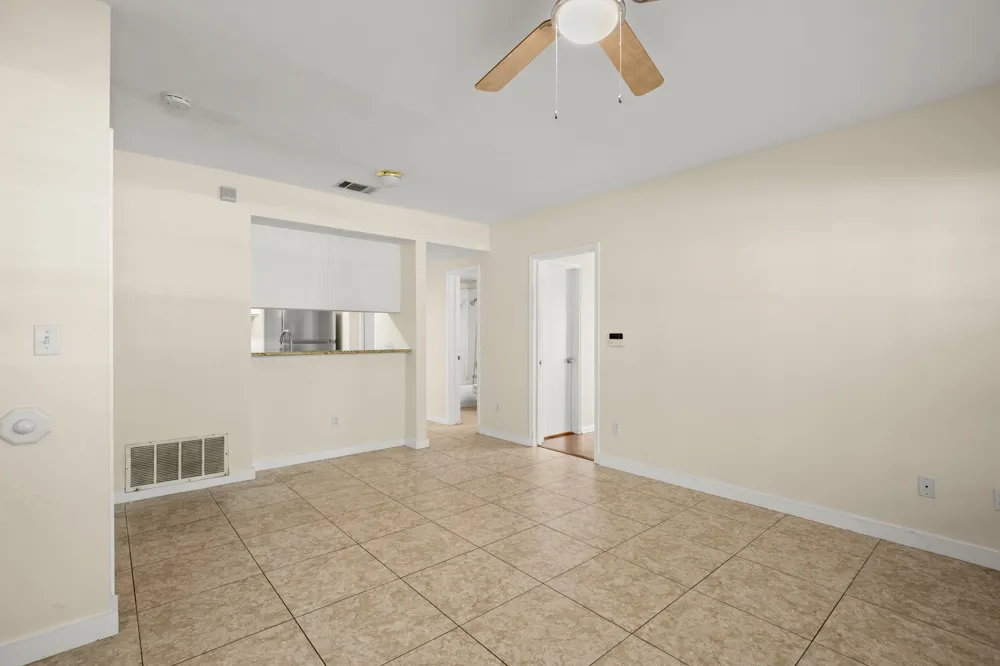 712 W 21st Street #101 Austin, TX 78705