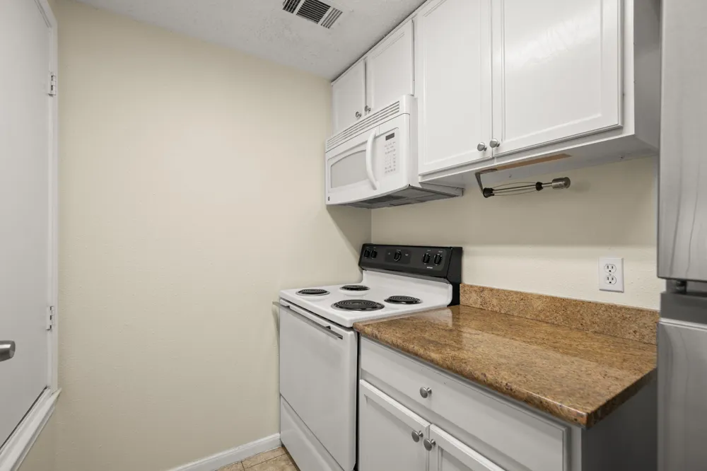 712 W 21st Street #101 Austin, TX 78705