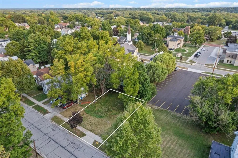 119 Lafayette Street Ionia, MI 48846