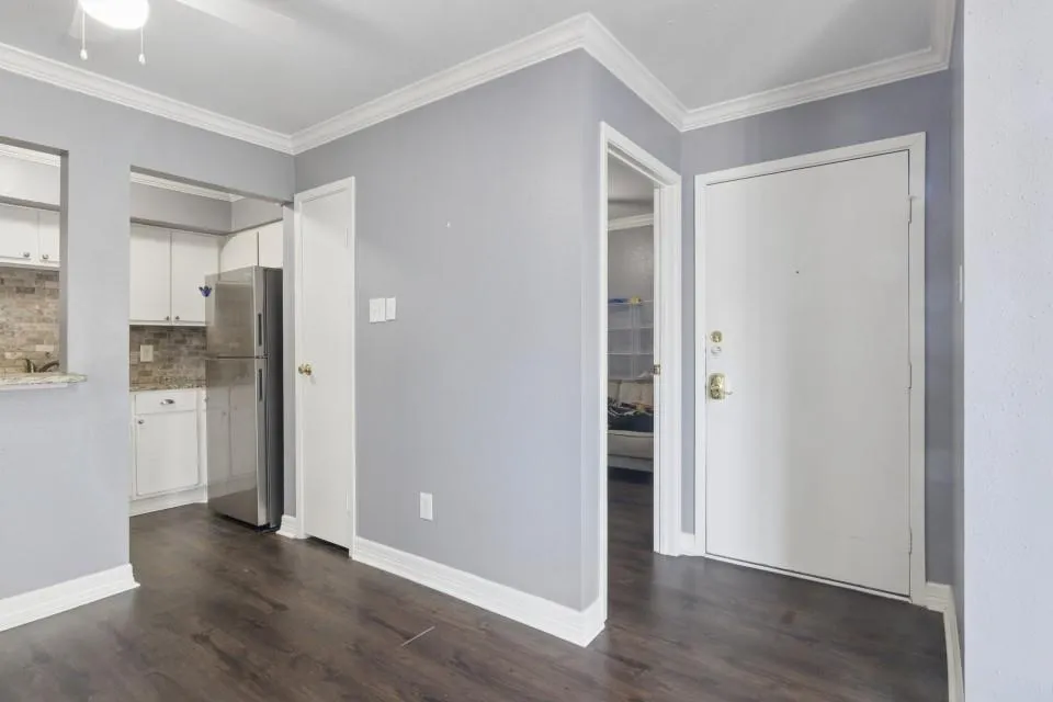 18515 Egret Bay Boulevard #906 Webster, TX 77058
