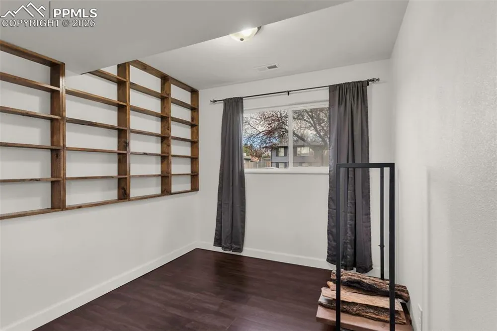 58 Briarwood Circle Pueblo, CO 81005