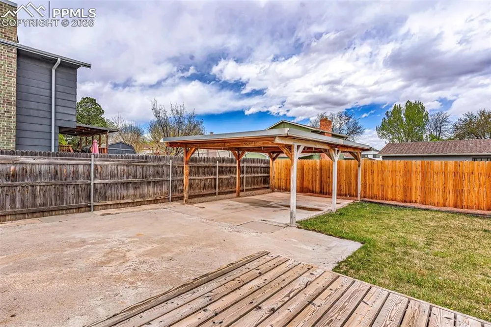 58 Briarwood Circle Pueblo, CO 81005