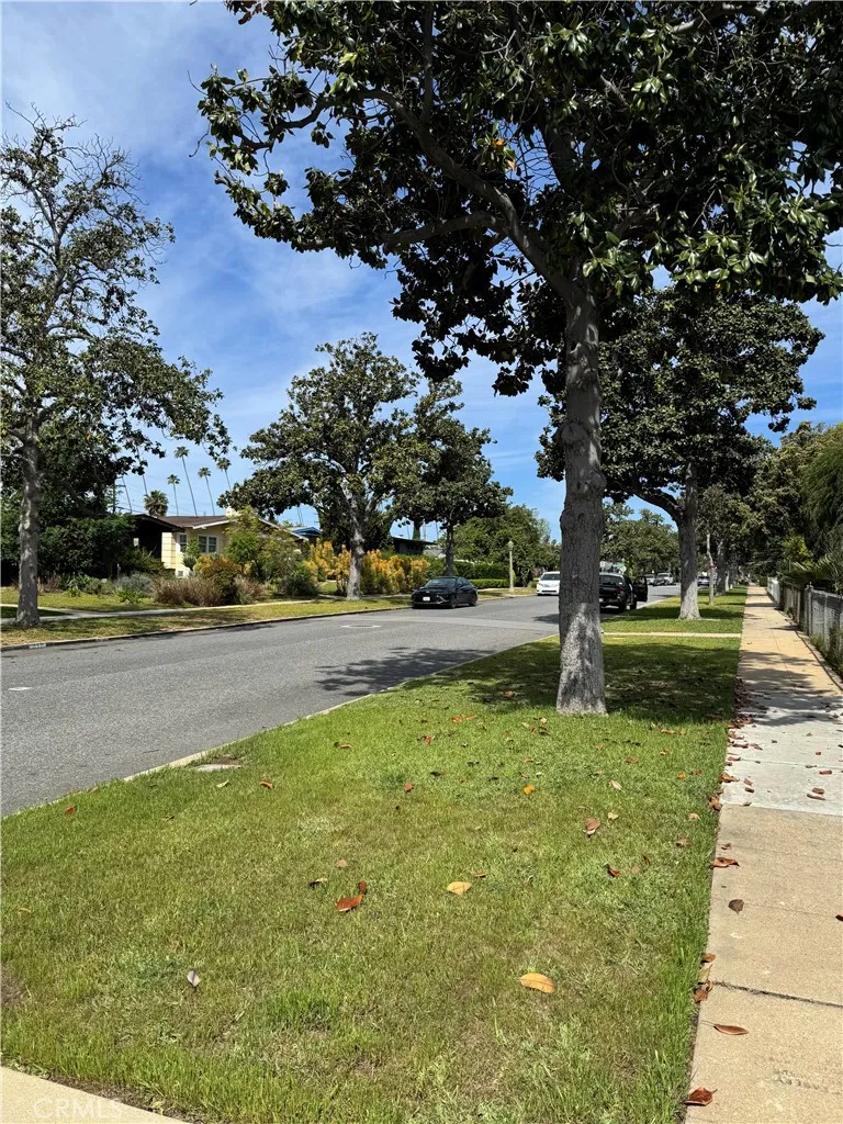 320 S Cordova Alhambra, CA 91801