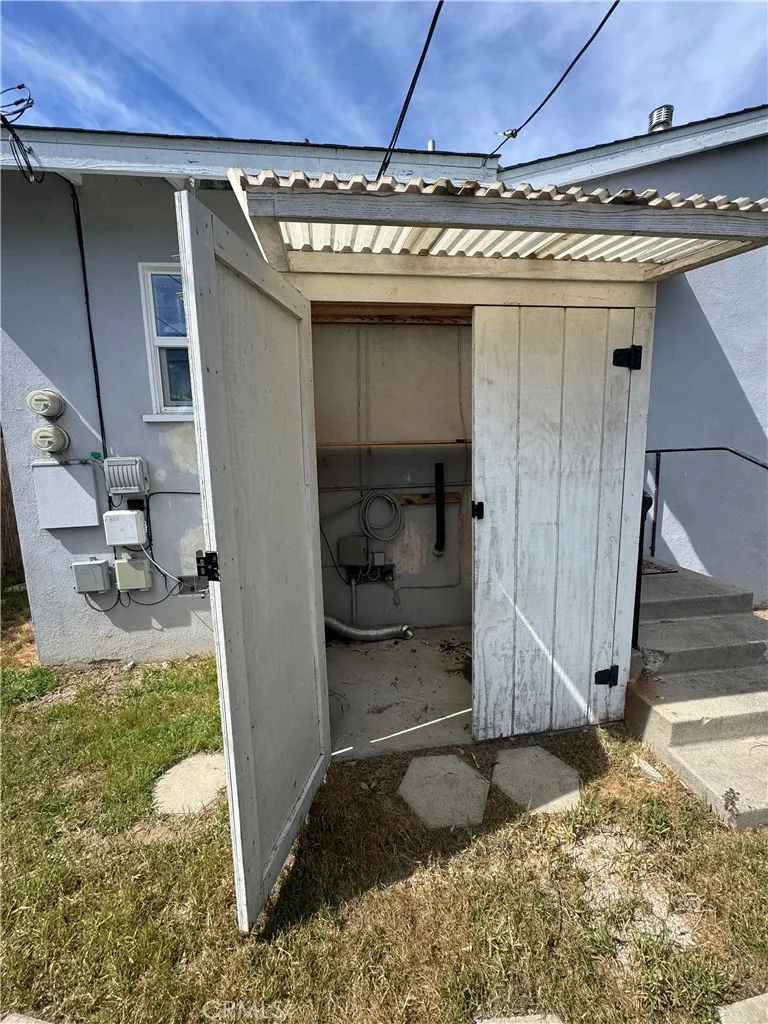 320 S Cordova Alhambra, CA 91801