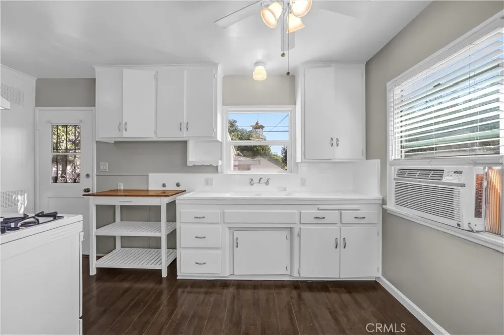 320 S Cordova Alhambra, CA 91801