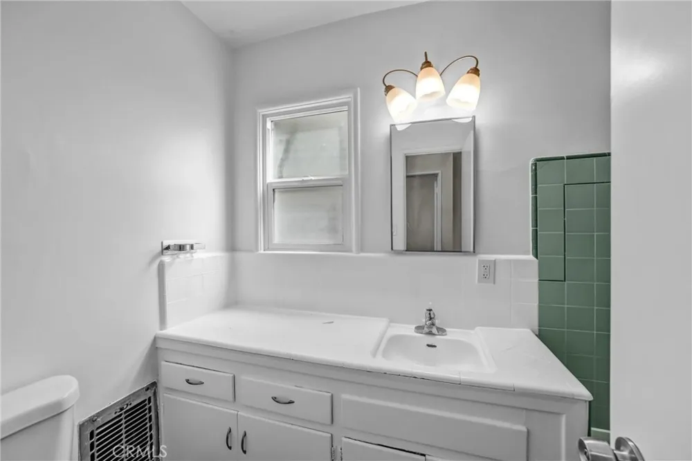 320 S Cordova Alhambra, CA 91801
