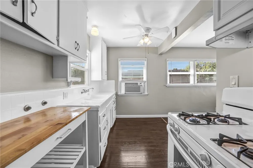 320 S Cordova Alhambra, CA 91801