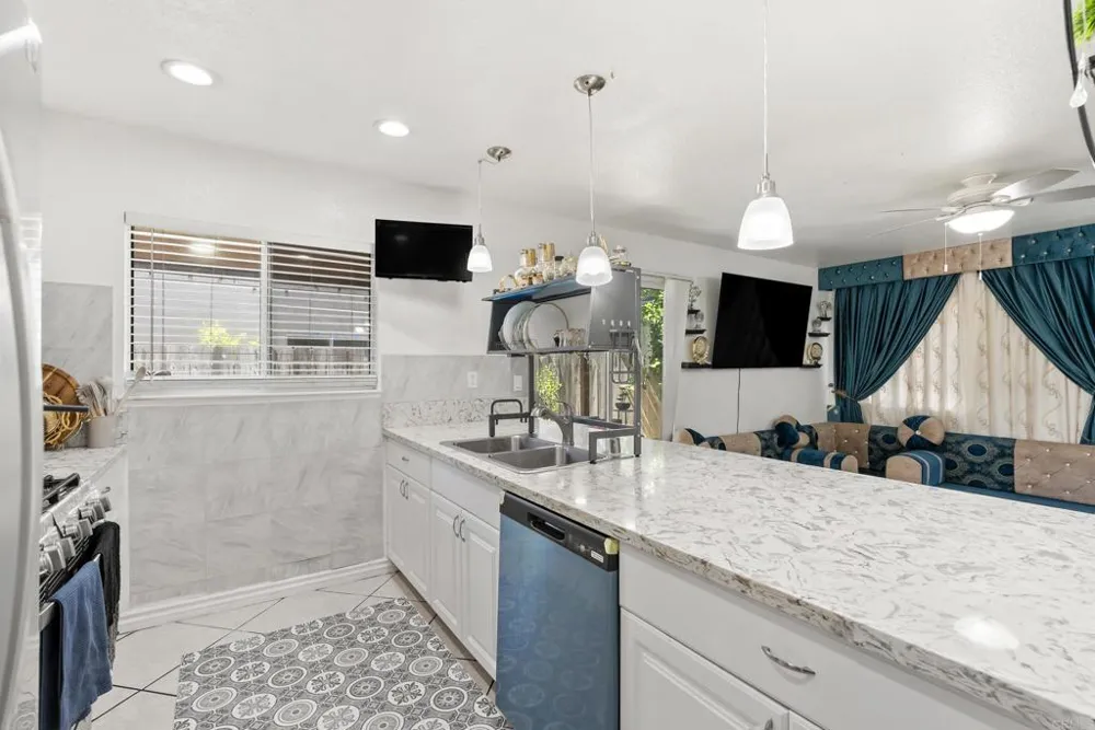 846 Friendly Circle El Cajon, CA 92021