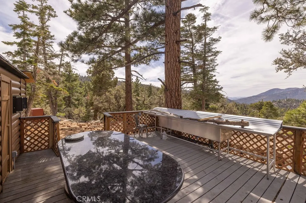 4535 Ironwood Angelus Oaks, CA 92305