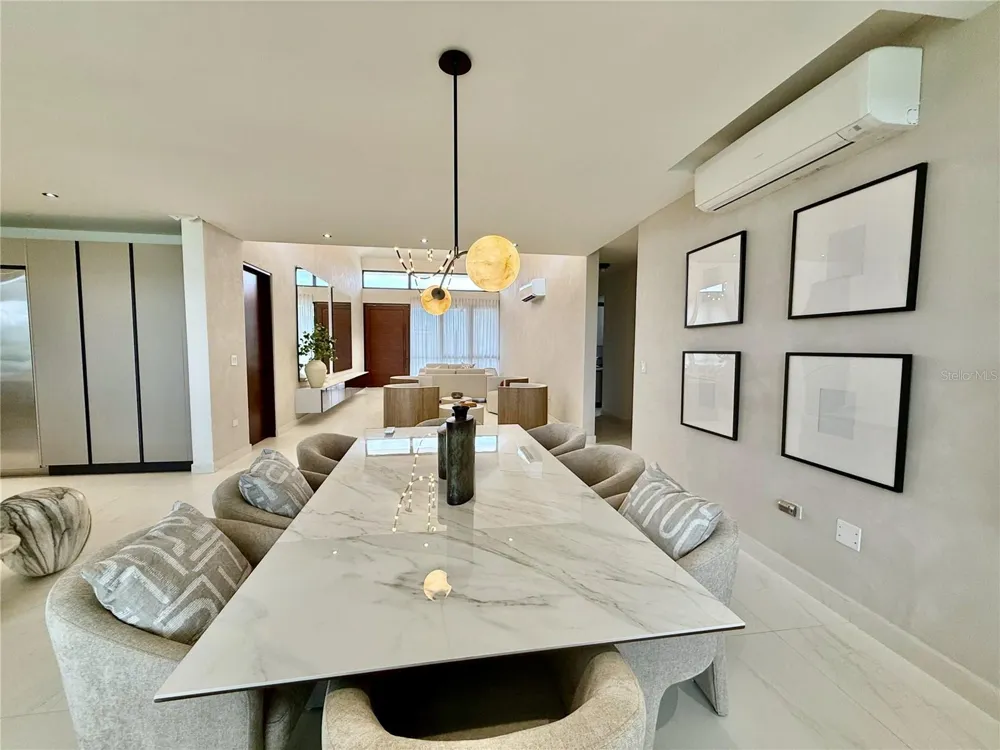 9 LOS LAGOS Humacao, PR 00791
