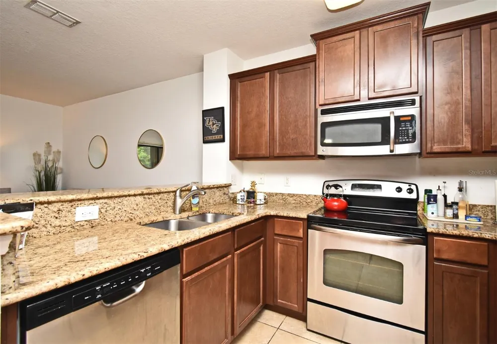 1524 DOWNY BIRCH LANE Longwood, FL 32750