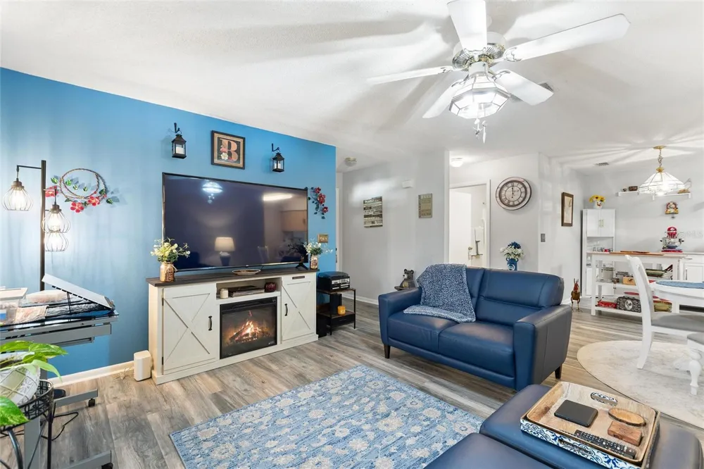 302 GENESIS POINTE DRIVE Lake Wales, FL 33859