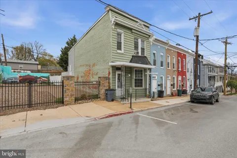 112 CONOCOCHEAGUE STREET