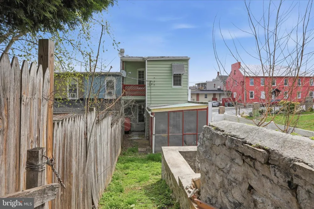 112 CONOCOCHEAGUE STREET Williamsport, MD 21795