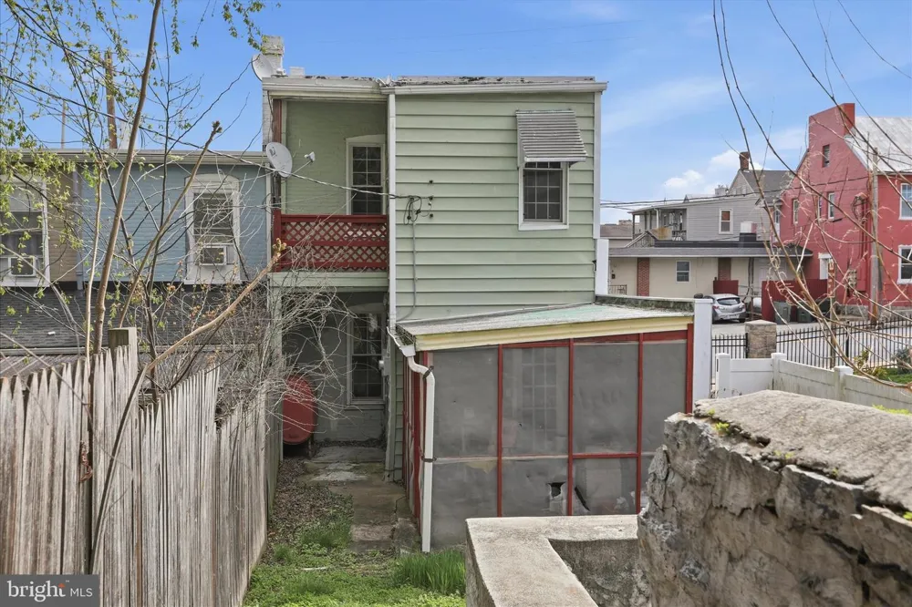 112 CONOCOCHEAGUE STREET Williamsport, MD 21795