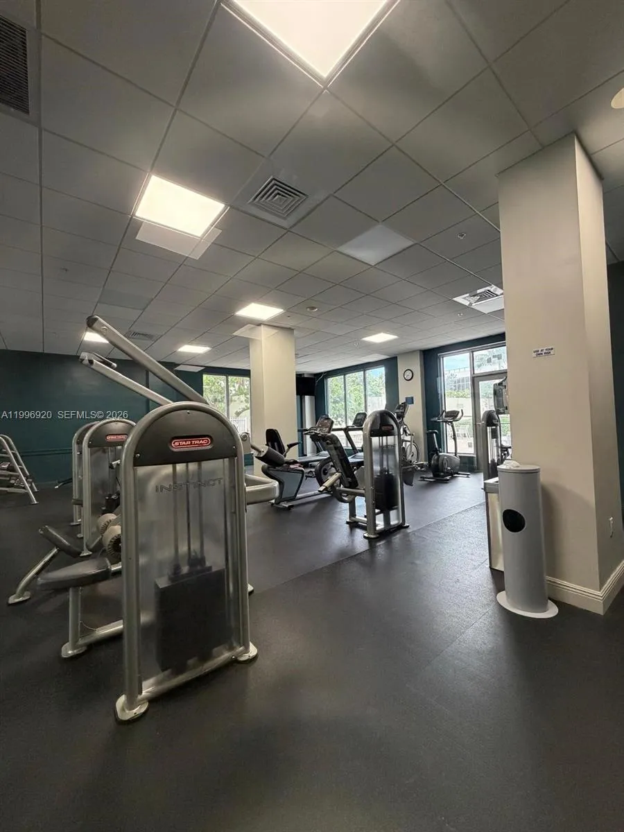 4001 S Ocean Dr #4H Hollywood, FL 33019