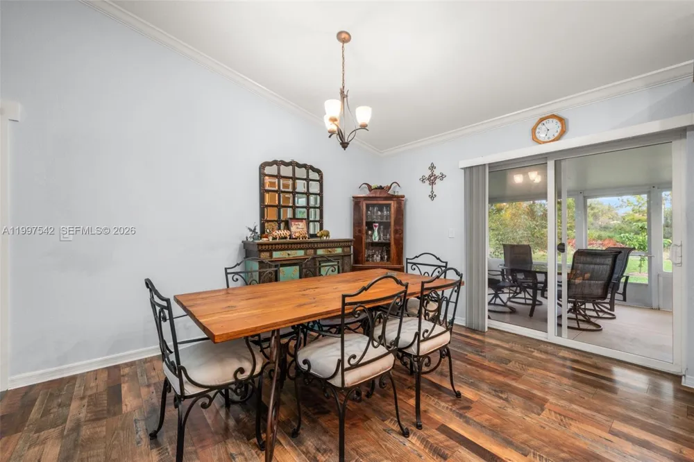 112 Bimini St NE Lake Placid, FL 33852
