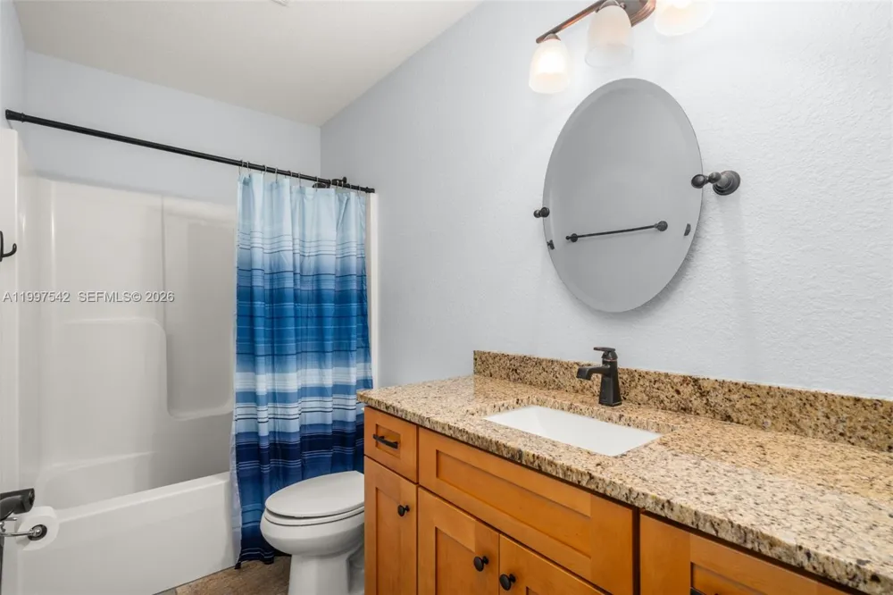 112 Bimini St NE Lake Placid, FL 33852