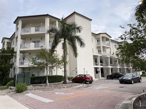 10950 NW 82nd St #319