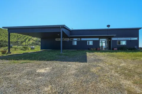8435 W Highway 175 Highway