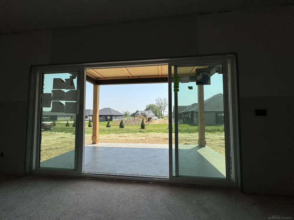 14004 Quail View Drive Washington Township, MI 48094