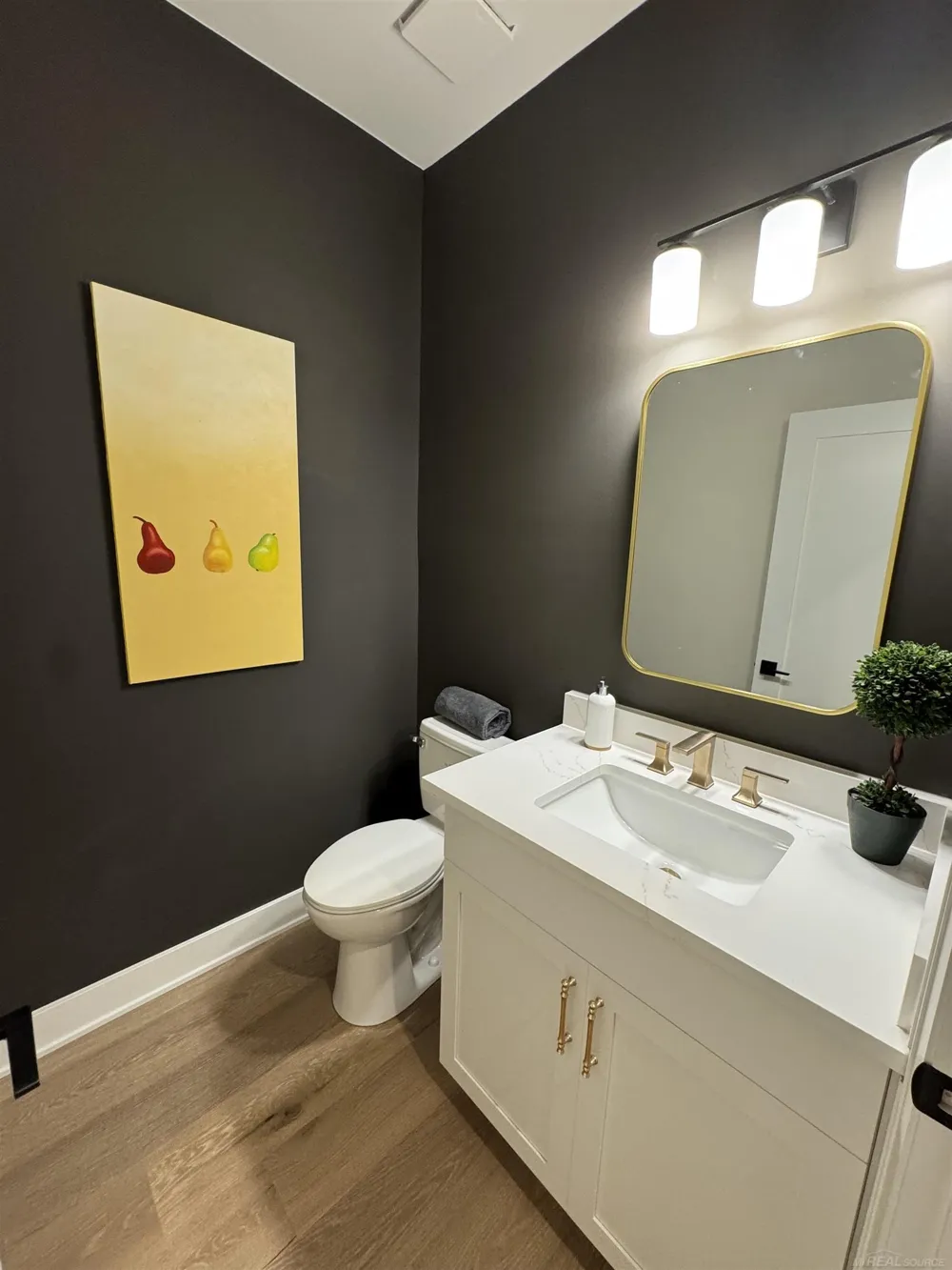 14004 Quail View Drive Washington Township, MI 48094