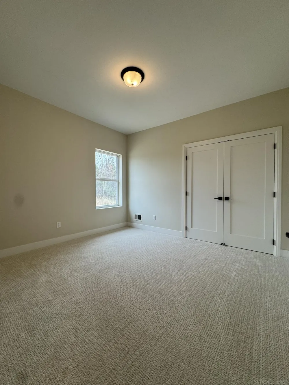 14004 Quail View Drive Washington Township, MI 48094