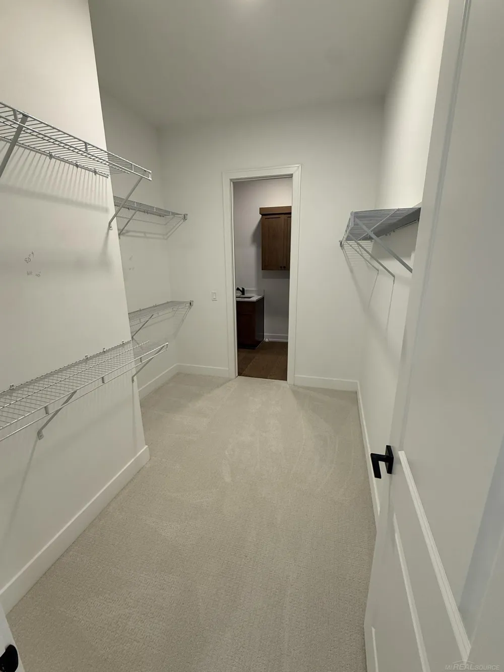 14004 Quail View Drive Washington Township, MI 48094