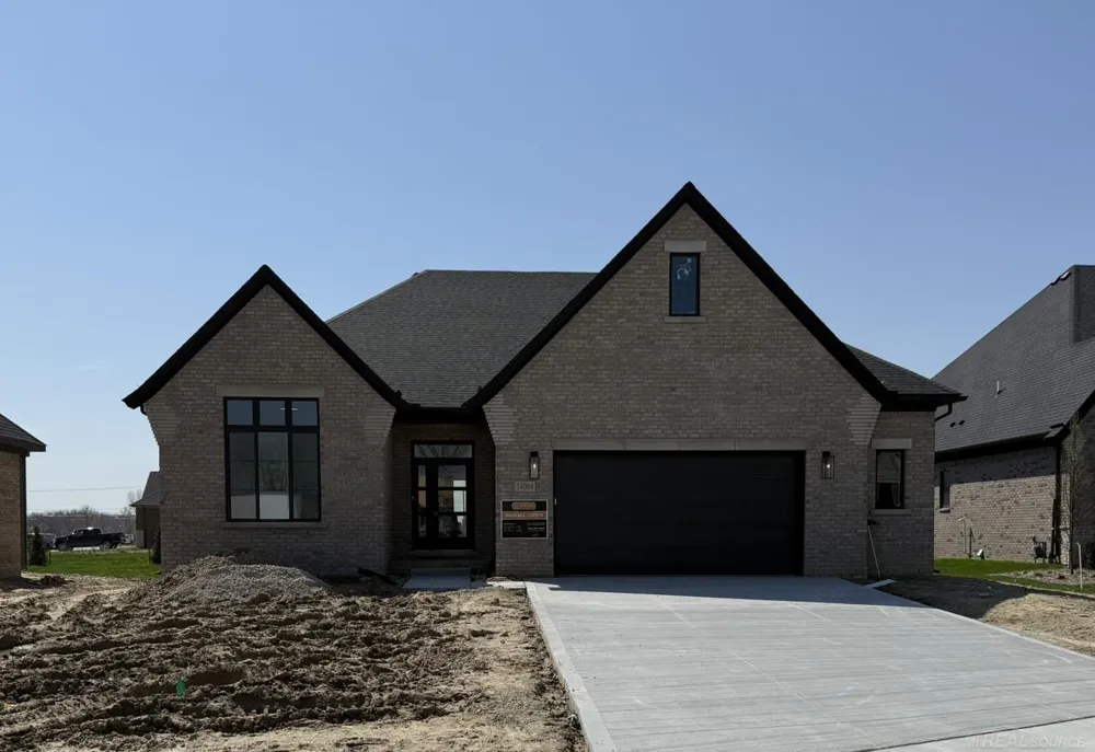 14004 Quail View Drive Washington Township, MI 48094