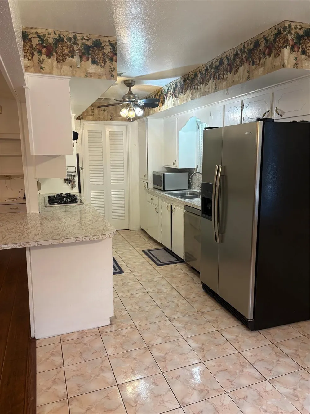 8450 Bigwood Street Houston, TX 77078
