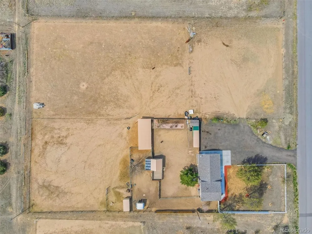 468 E Keen Avenue Byers, CO 80103