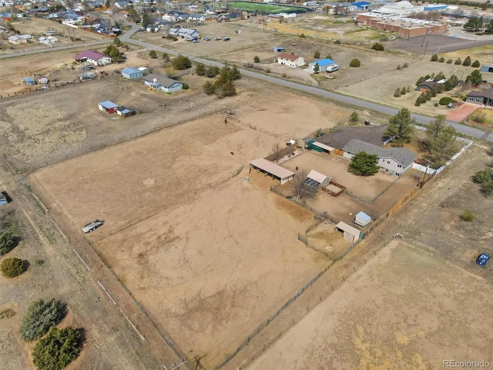 468 E Keen Avenue Byers, CO 80103