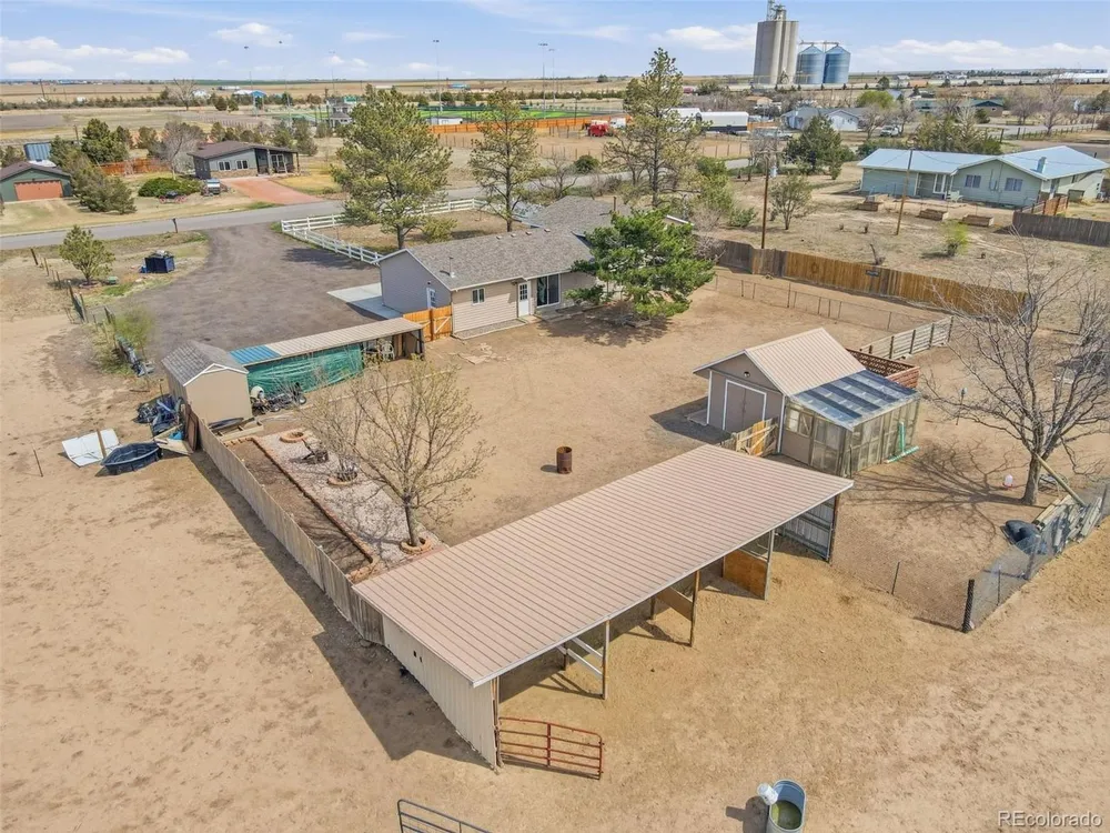 468 E Keen Avenue Byers, CO 80103
