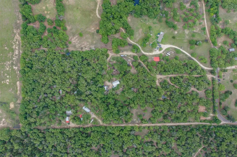 604 Hilton Road Bryan, TX 77807