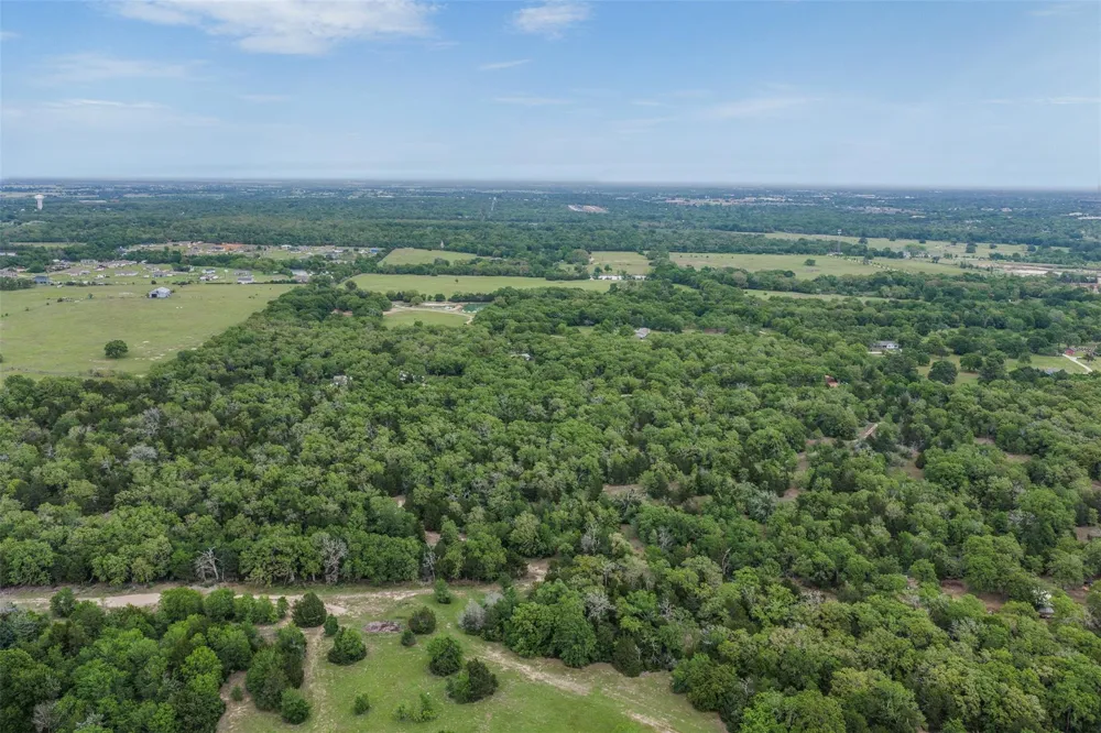 604 Hilton Road Bryan, TX 77807