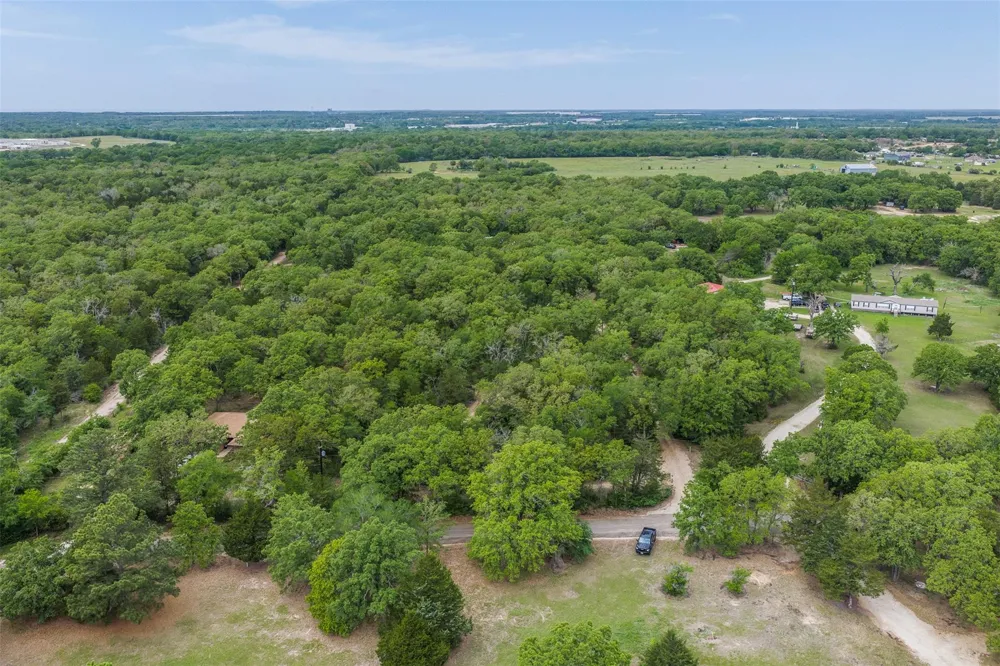604 Hilton Road Bryan, TX 77807