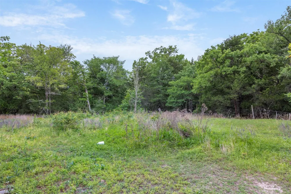 604 Hilton Road Bryan, TX 77807