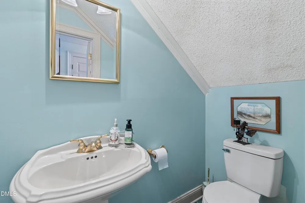 6314 Old Davis Road Sims, NC 27880