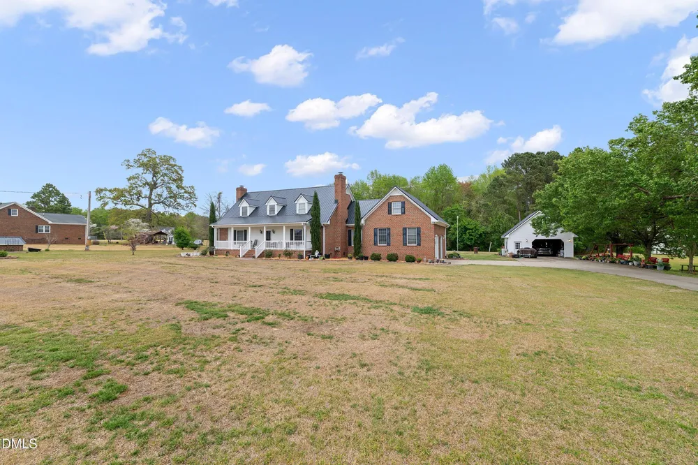 6314 Old Davis Road Sims, NC 27880