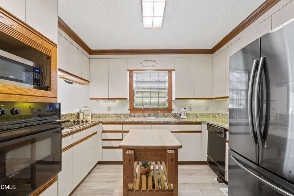6314 Old Davis Road Sims, NC 27880