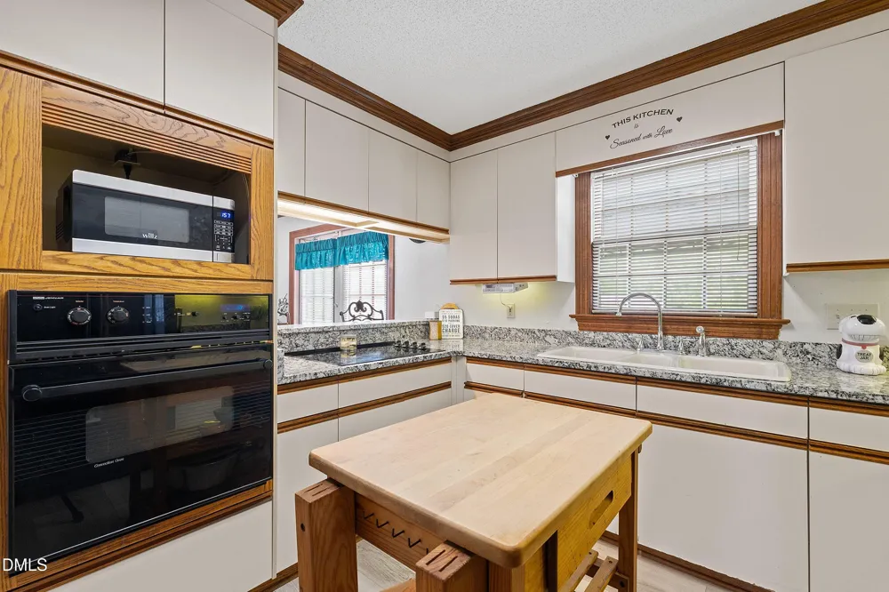 6314 Old Davis Road Sims, NC 27880