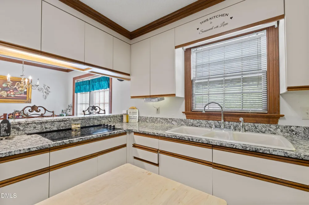 6314 Old Davis Road Sims, NC 27880