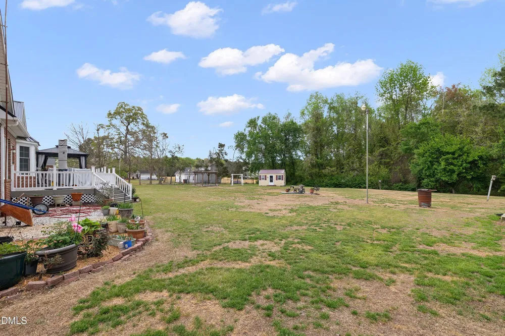 6314 Old Davis Road Sims, NC 27880
