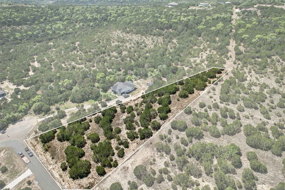 654 Wagon Wheel Trail Bertram, TX 78605